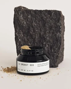 303 Exfoliating Herbal Peel