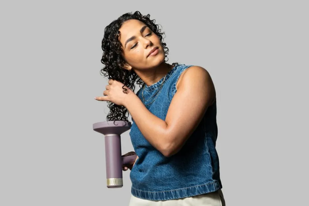 AIRvive™ Digital Hair Dryer