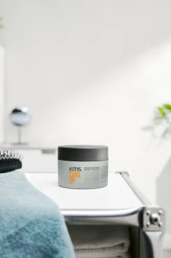 CurlUp Twisting Style Balm