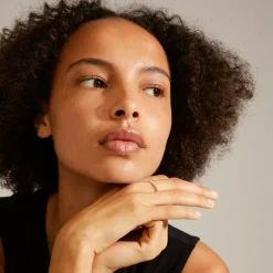 Delikat ring i stilrent design