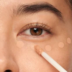Double Wear Stay-In-Place Flawless Wear Concealer