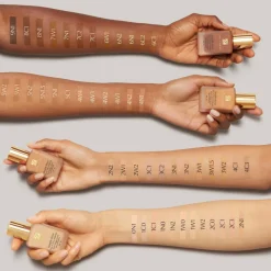 Double Wear Stay-In-Place Makeup Foundation