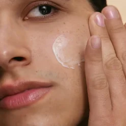 Double Wear Stay-In-Place Makeup Foundation