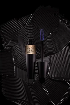 False Lash Effect Mascara