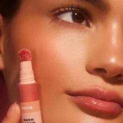 Halo Glow Blush Beauty Wand