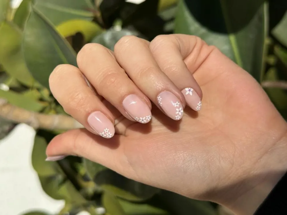 Instant Pro Press-on Manicure