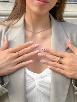 Instant Pro Press-on Manicure