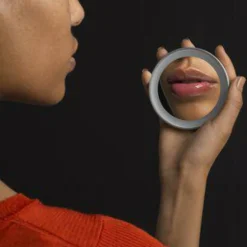Lighted 15x Magnifying Mirror