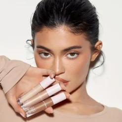 Power Plush Concealer