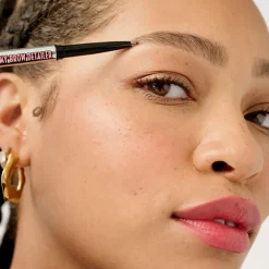 Precisely, My Brow Detailer