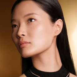 Re-Nutriv Ultimate Diamond Age Reversal Eye Cream