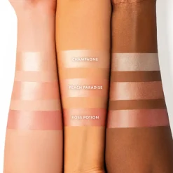 Rollaway Glow Highlighter