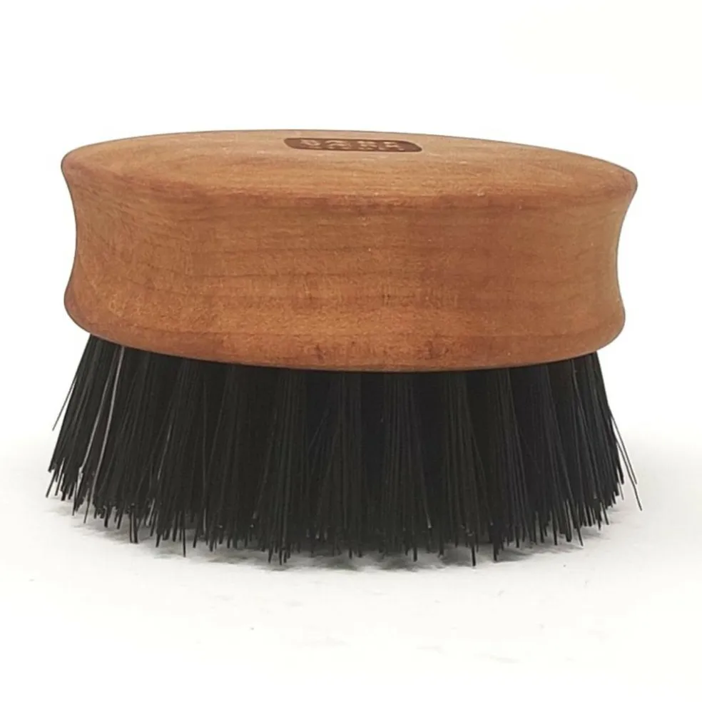 Rund skægbørste med vildsvinebørster