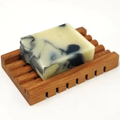 Sæbeskål i olieret Egetræ