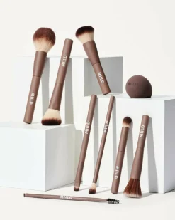 Skin Perfecting Blender Brush