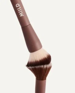 Skin Perfecting Blender Brush