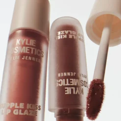 Supple Kiss Lip Glaze