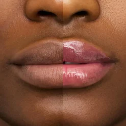 The Super Peptide Glossy Lip Treatment