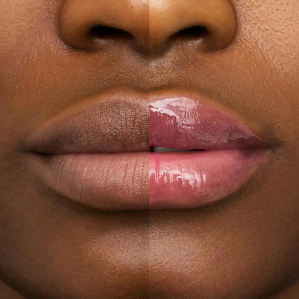 The Super Peptide Glossy Lip Treatment