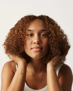 Treatment 1 - Fugtgivende Hårkur