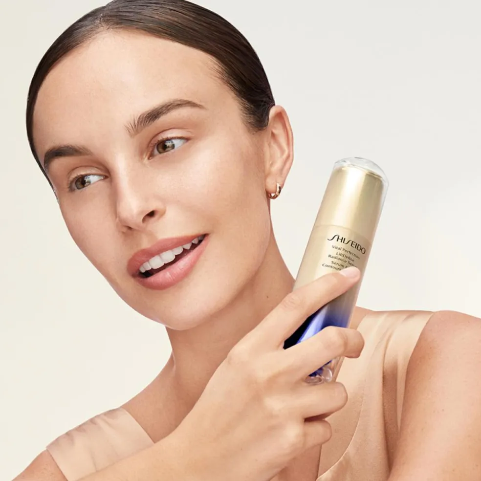 Vital Perfection Liftdefine Radiance Serum