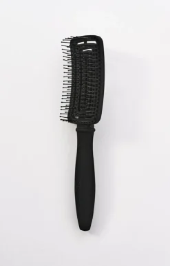 Wet Hair Brush Detangling & Blowout